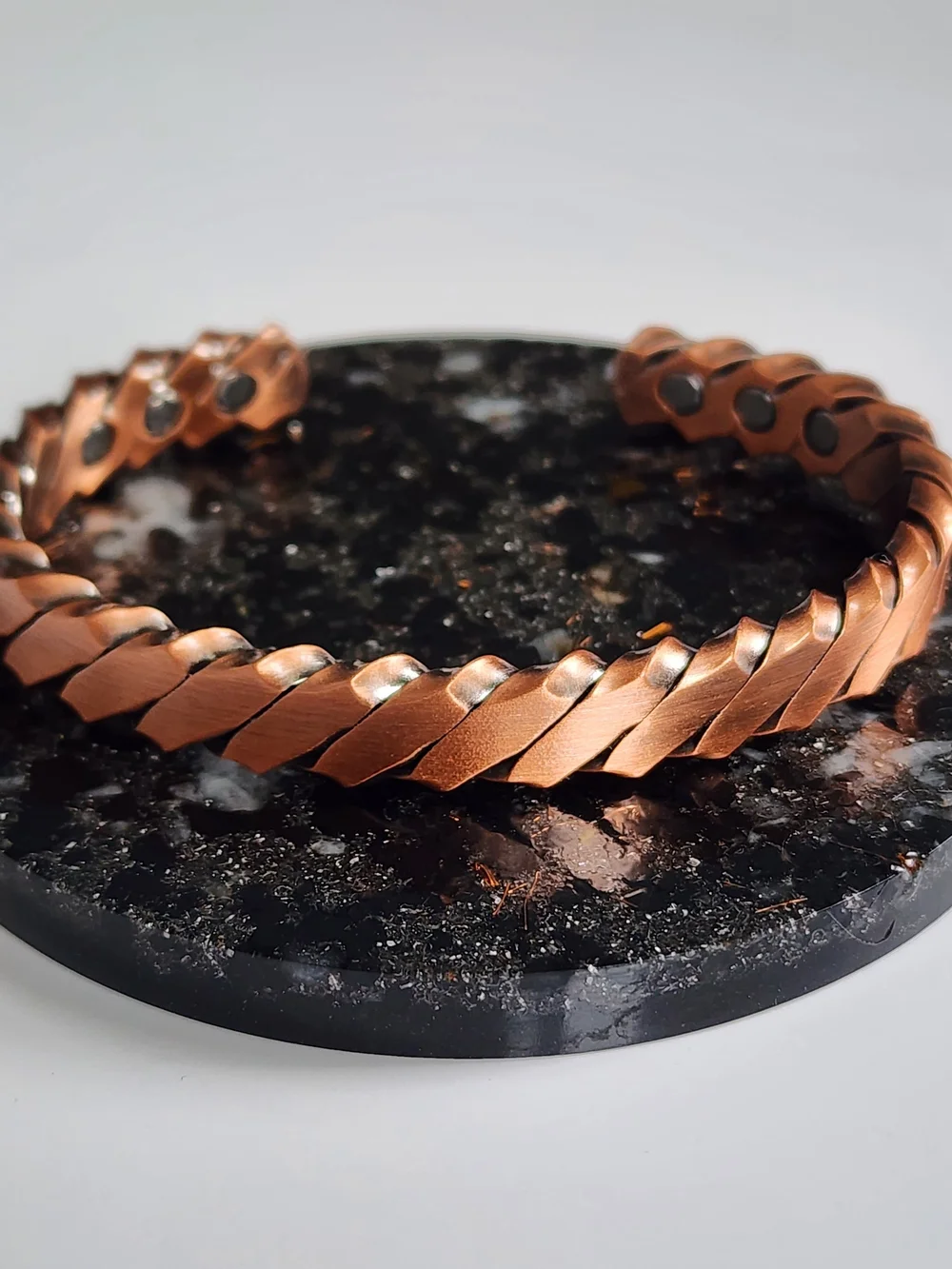Pure Copper Magnetic Cuff Bracelet – 6 Magnets – 10mm Wide Adjustable Unisex